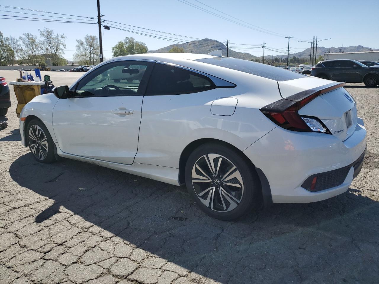 Photo 1 VIN: 2HGFC3B30HH359240 - HONDA CIVIC 