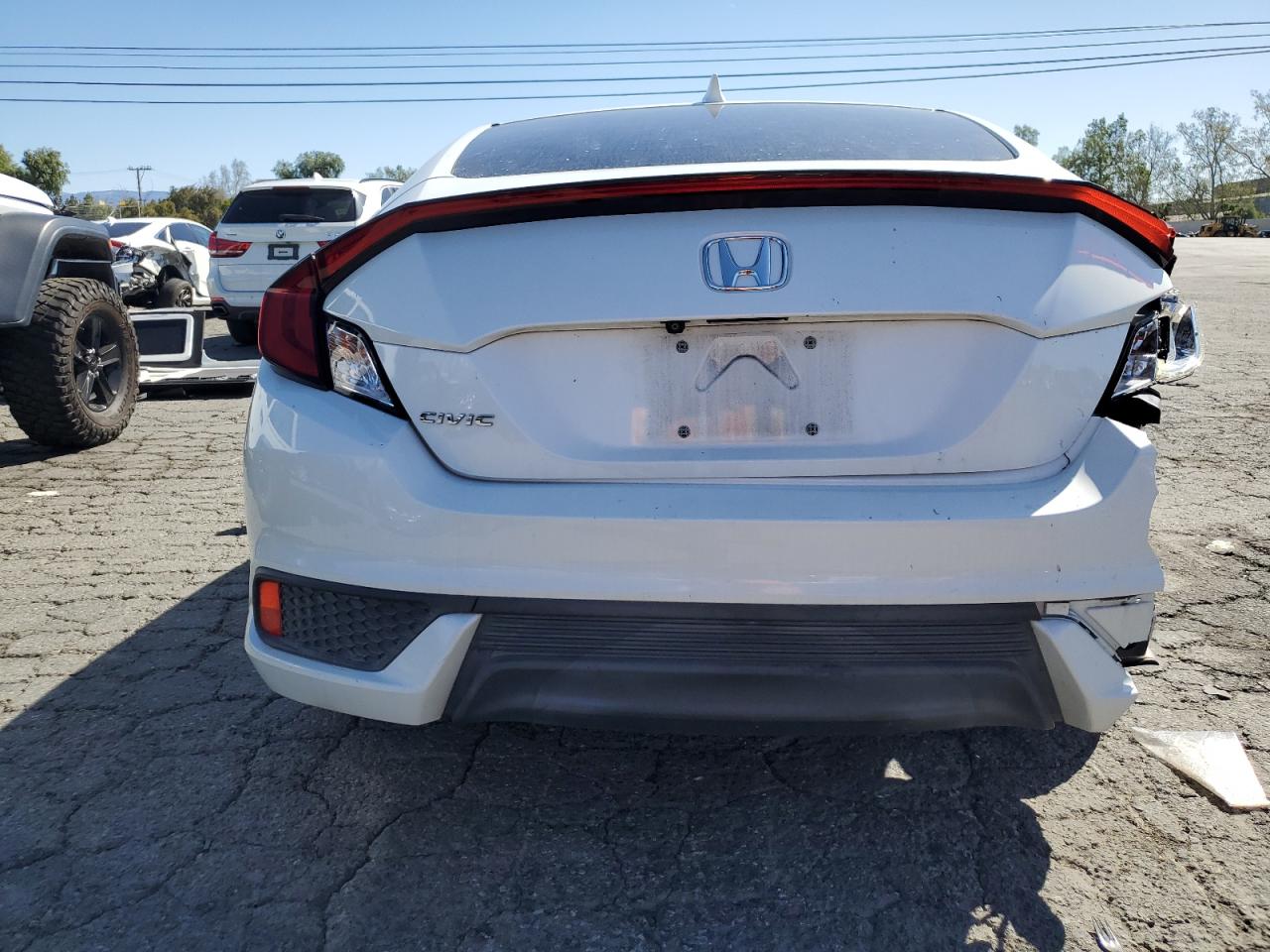 Photo 5 VIN: 2HGFC3B30HH359240 - HONDA CIVIC 