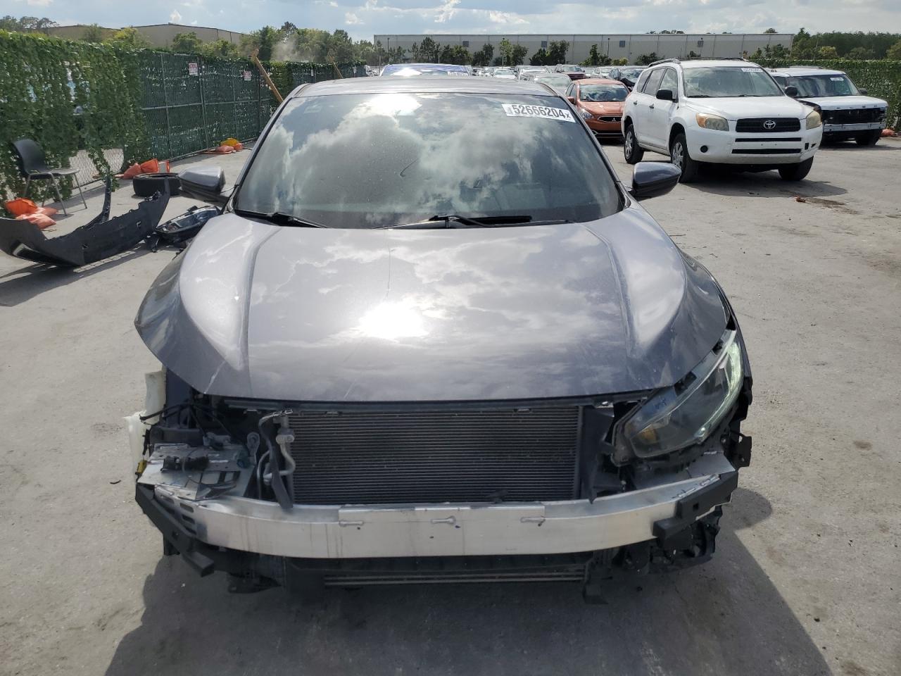 Photo 4 VIN: 2HGFC3B30KH353672 - HONDA CIVIC 