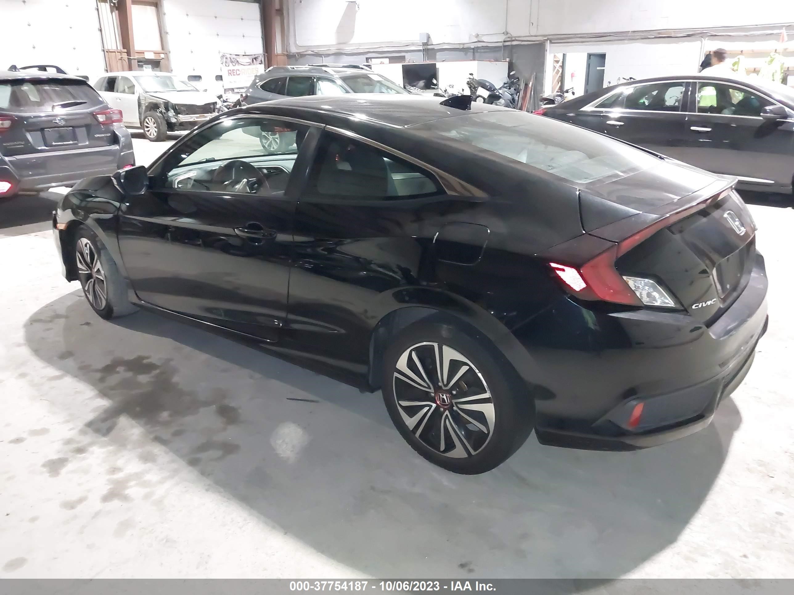 Photo 2 VIN: 2HGFC3B33HH357336 - HONDA CIVIC 