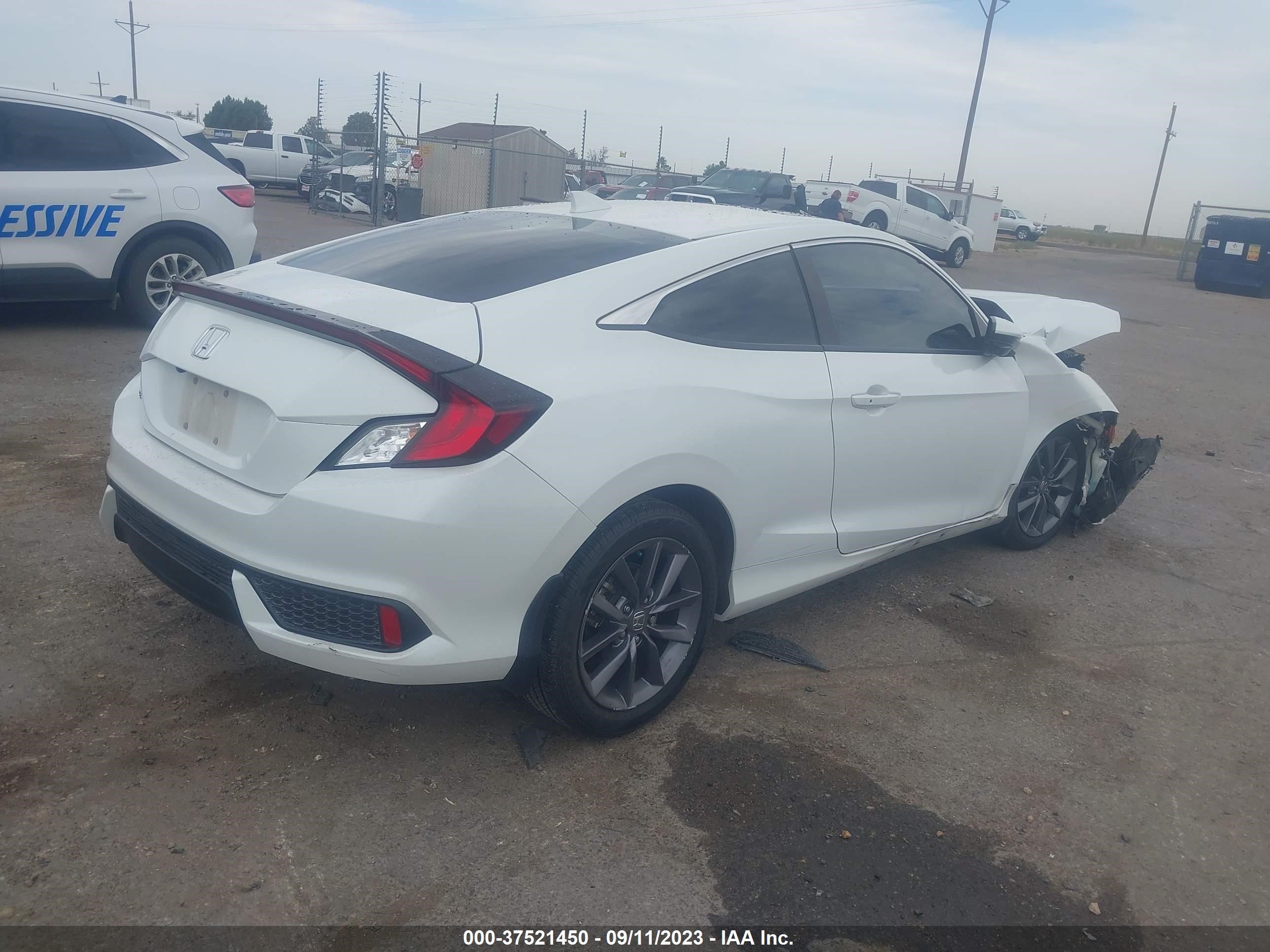 Photo 3 VIN: 2HGFC3B33LH352808 - HONDA CIVIC 