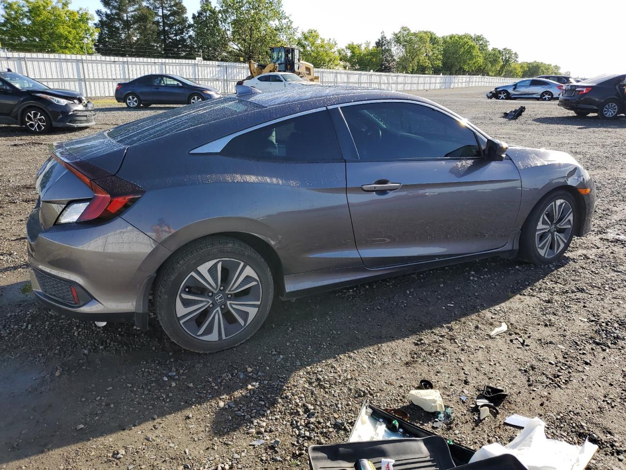 Photo 2 VIN: 2HGFC3B35HH351120 - HONDA CIVIC 