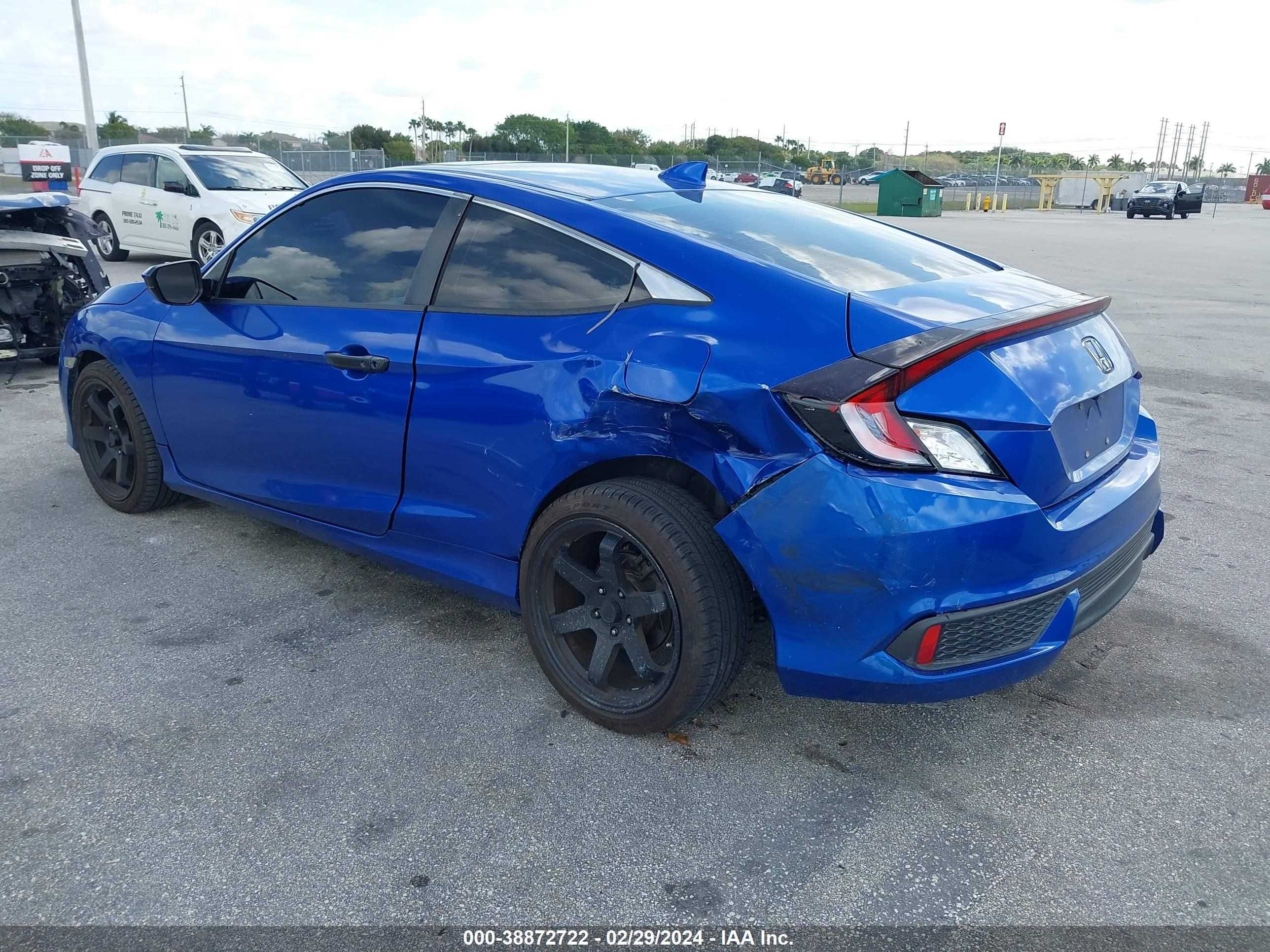 Photo 2 VIN: 2HGFC3B35HH354907 - HONDA CIVIC 