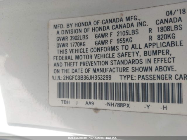 Photo 8 VIN: 2HGFC3B36JH353299 - HONDA CIVIC 