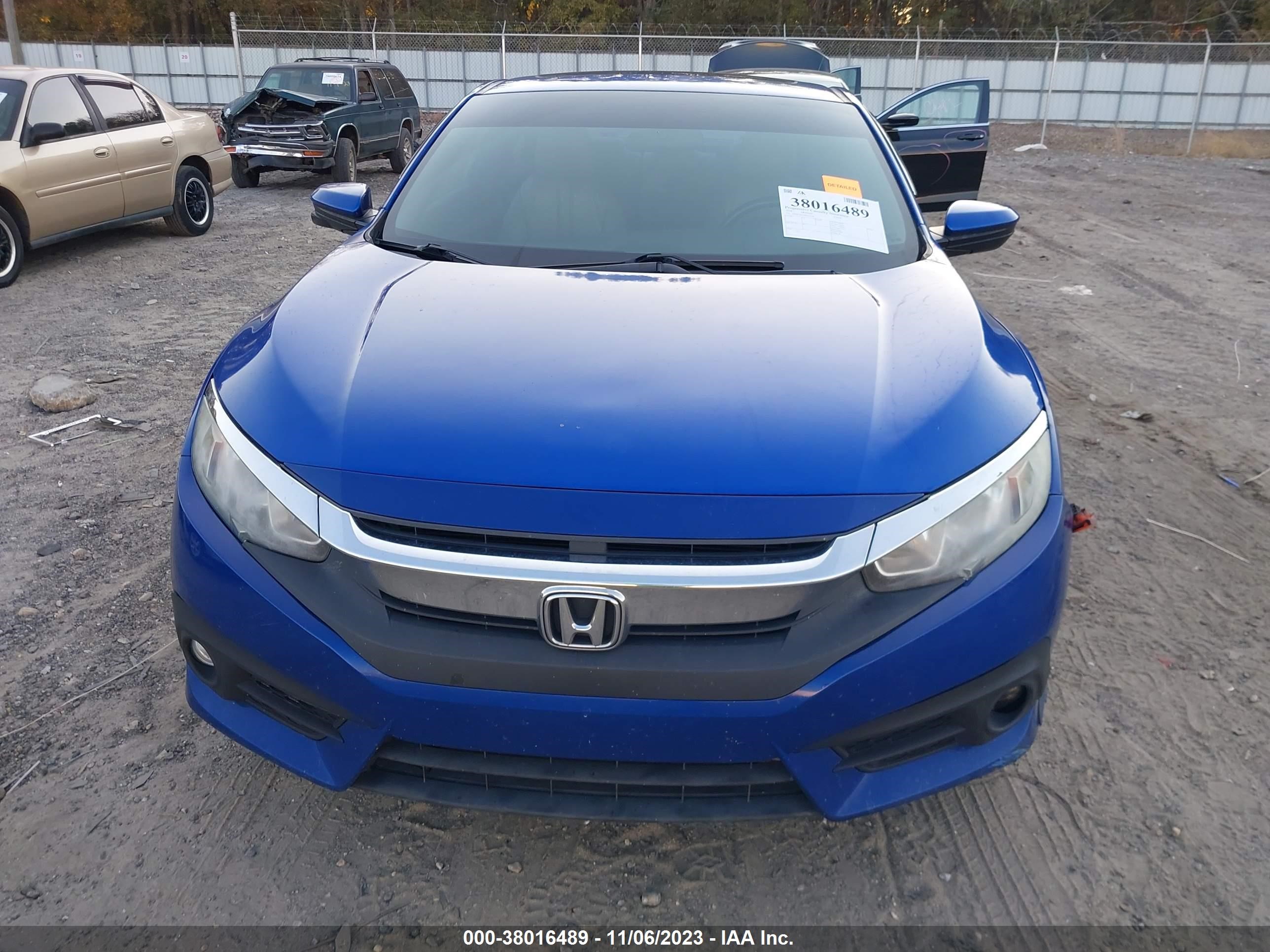 Photo 11 VIN: 2HGFC3B37JH352758 - HONDA CIVIC 