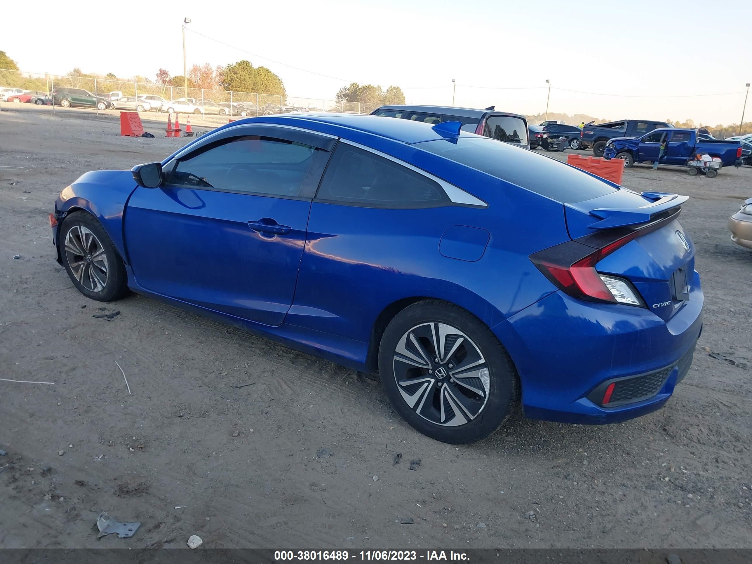 Photo 2 VIN: 2HGFC3B37JH352758 - HONDA CIVIC 