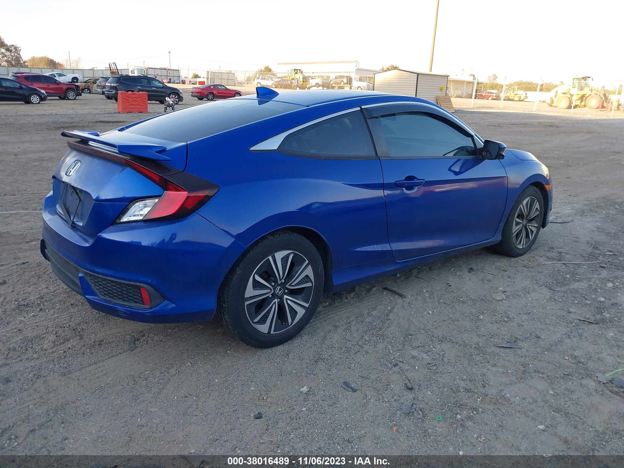 Photo 3 VIN: 2HGFC3B37JH352758 - HONDA CIVIC 