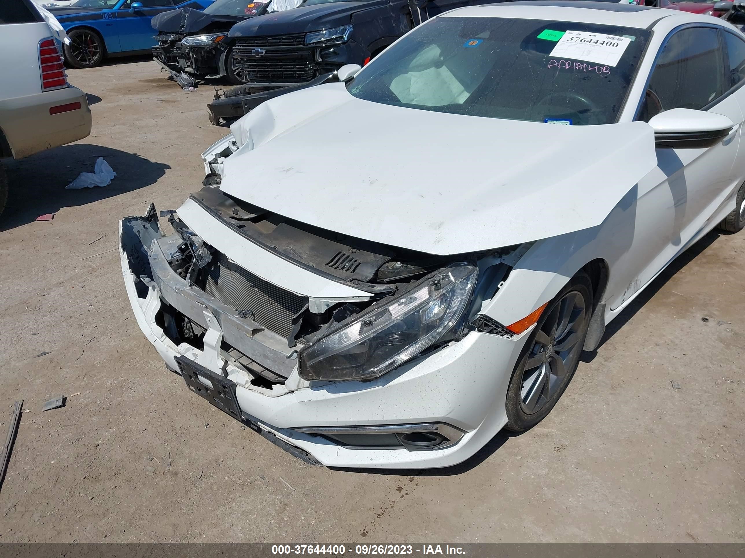 Photo 5 VIN: 2HGFC3B37LH352732 - HONDA CIVIC 