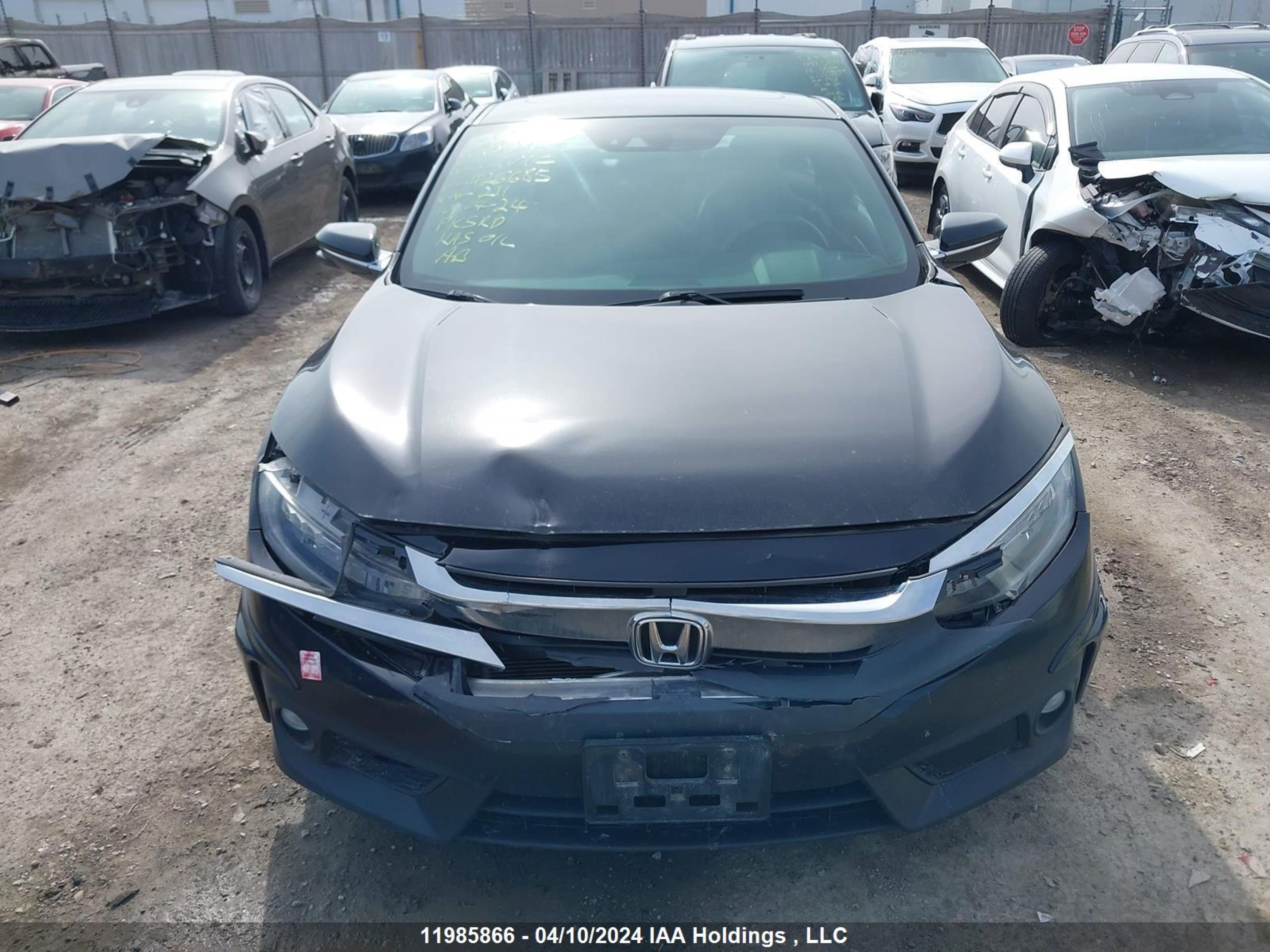 Photo 11 VIN: 2HGFC3B98GH426685 - HONDA CIVIC 