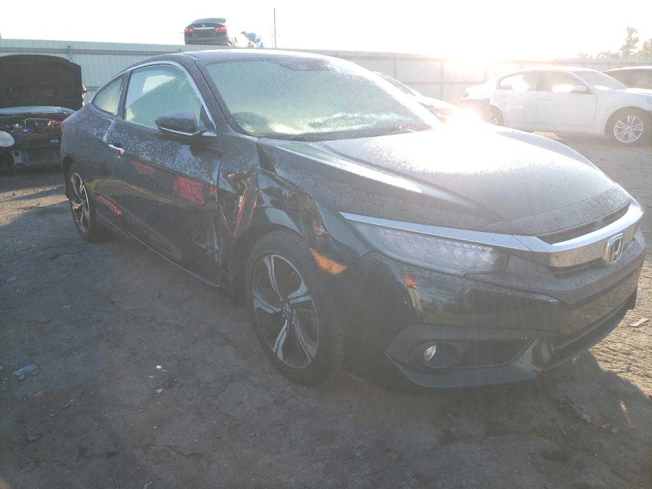 Photo 3 VIN: 2HGFC3B9XHH357578 - HONDA CIVIC 