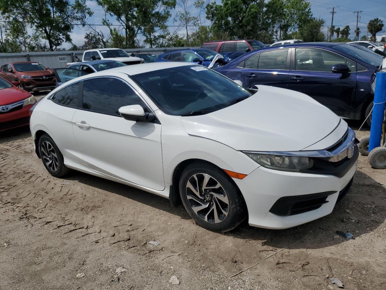 Photo 3 VIN: 2HGFC4A50GH307033 - HONDA CIVIC 