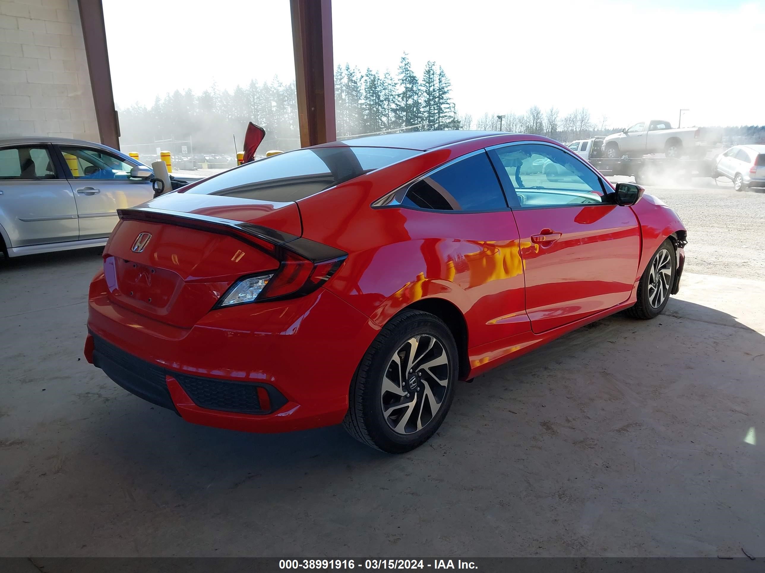 Photo 3 VIN: 2HGFC4B04JH302735 - HONDA CIVIC 