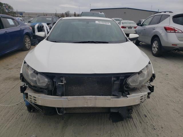 Photo 4 VIN: 2HGFC4B0XGH313439 - HONDA CIVIC LX 