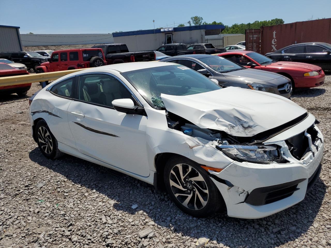 Photo 3 VIN: 2HGFC4B52HH306045 - HONDA CIVIC 