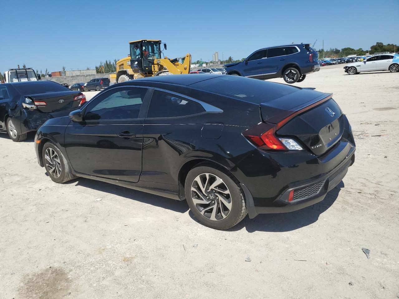 Photo 1 VIN: 2HGFC4B53GH301385 - HONDA CIVIC 