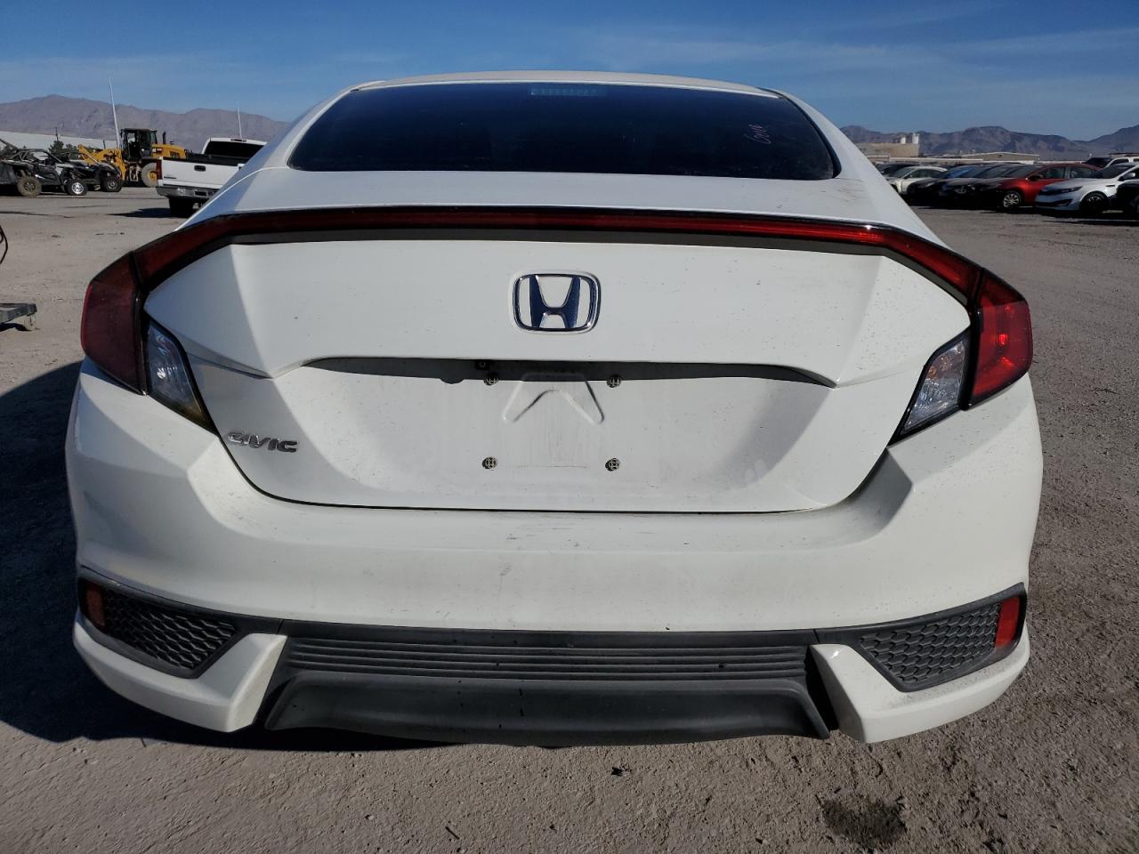 Photo 5 VIN: 2HGFC4B53GH313570 - HONDA CIVIC 