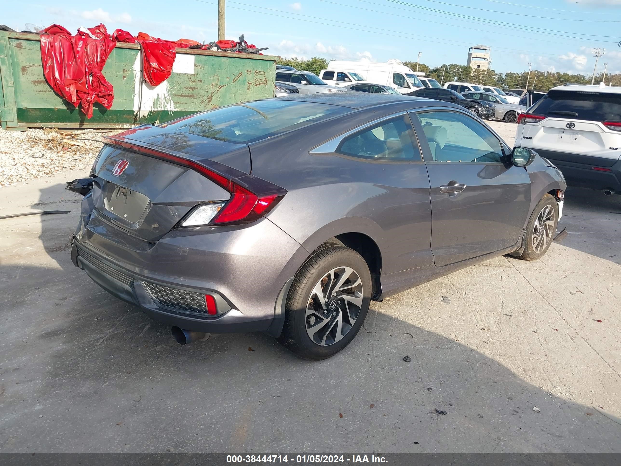 Photo 3 VIN: 2HGFC4B56GH315250 - HONDA CIVIC 