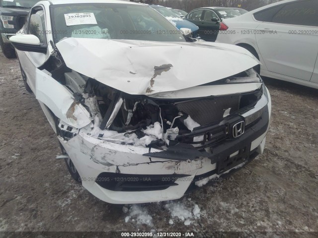 Photo 5 VIN: 2HGFC4B59JH306744 - HONDA CIVIC COUPE 