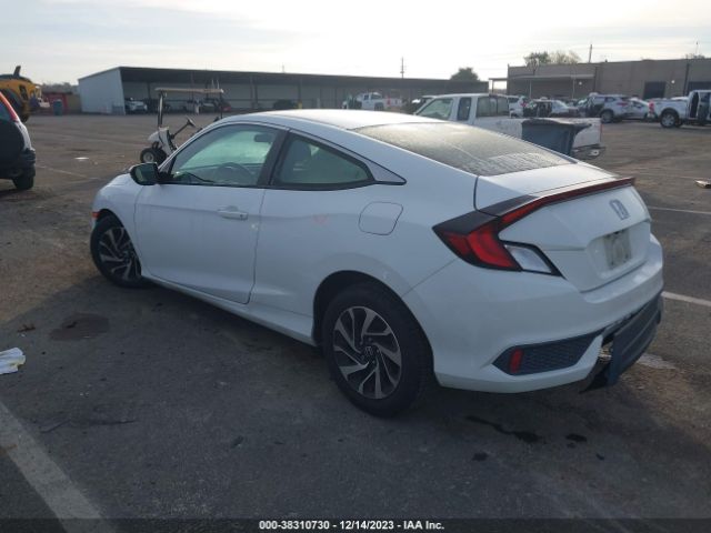 Photo 2 VIN: 2HGFC4B5XGH314327 - HONDA CIVIC 