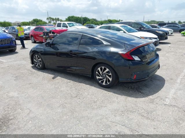 Photo 2 VIN: 2HGFC4B5XJH306204 - HONDA CIVIC 