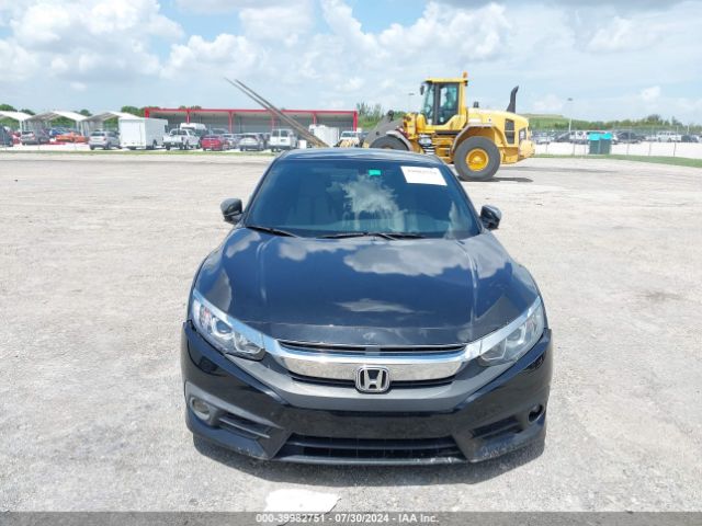 Photo 5 VIN: 2HGFC4B5XJH306204 - HONDA CIVIC 