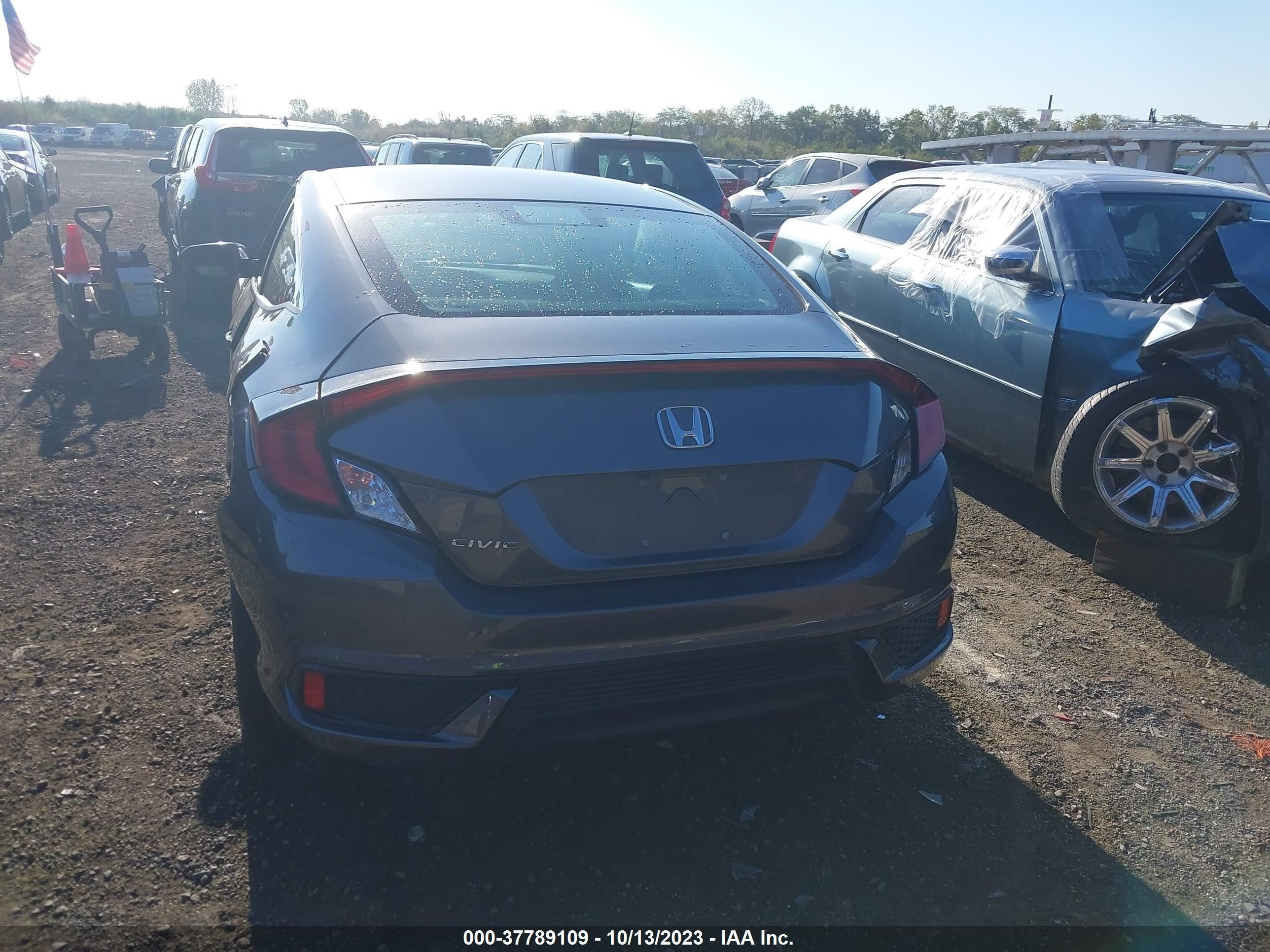 Photo 15 VIN: 2HGFC4B60KH301006 - HONDA CIVIC 