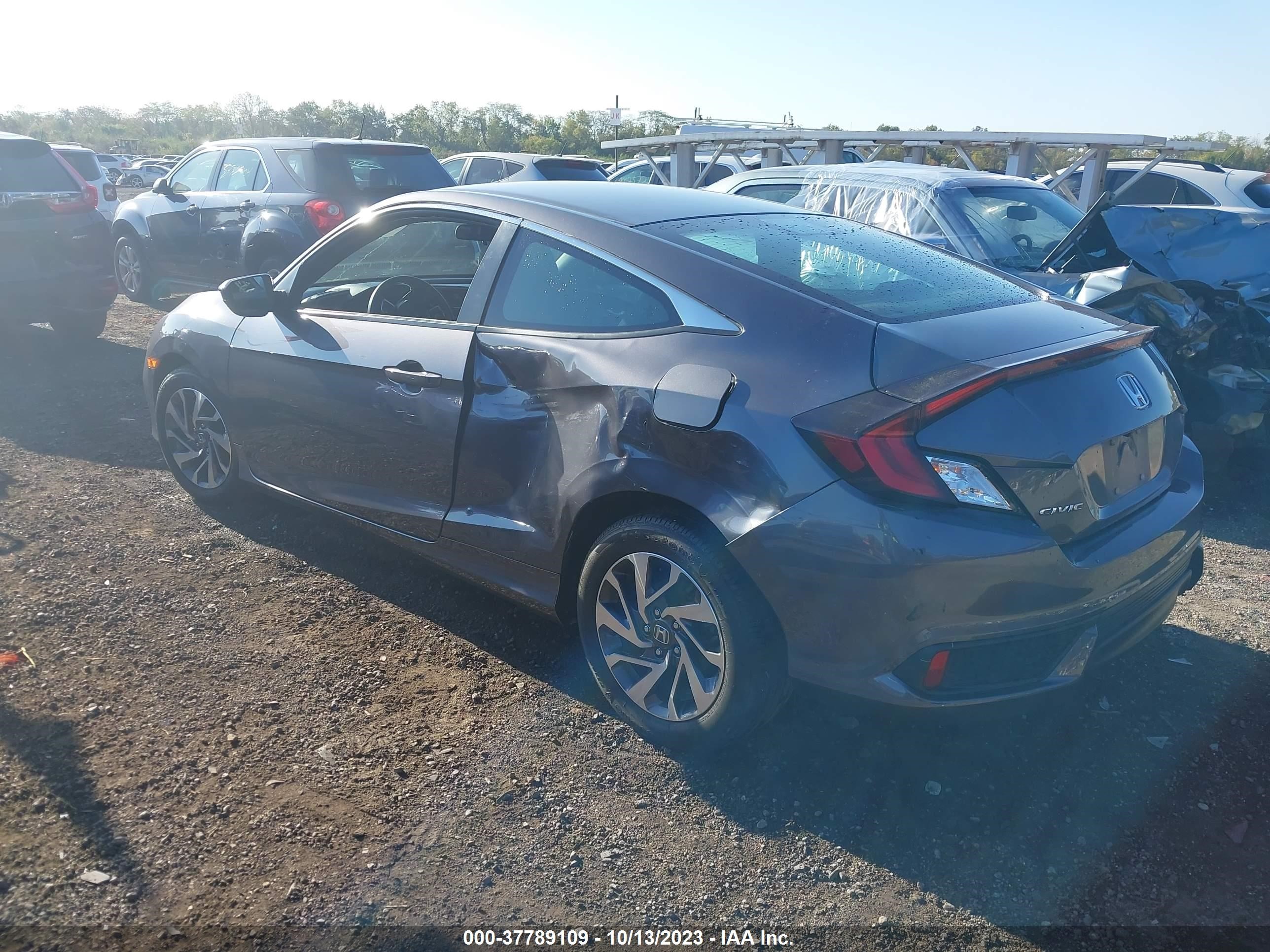 Photo 2 VIN: 2HGFC4B60KH301006 - HONDA CIVIC 