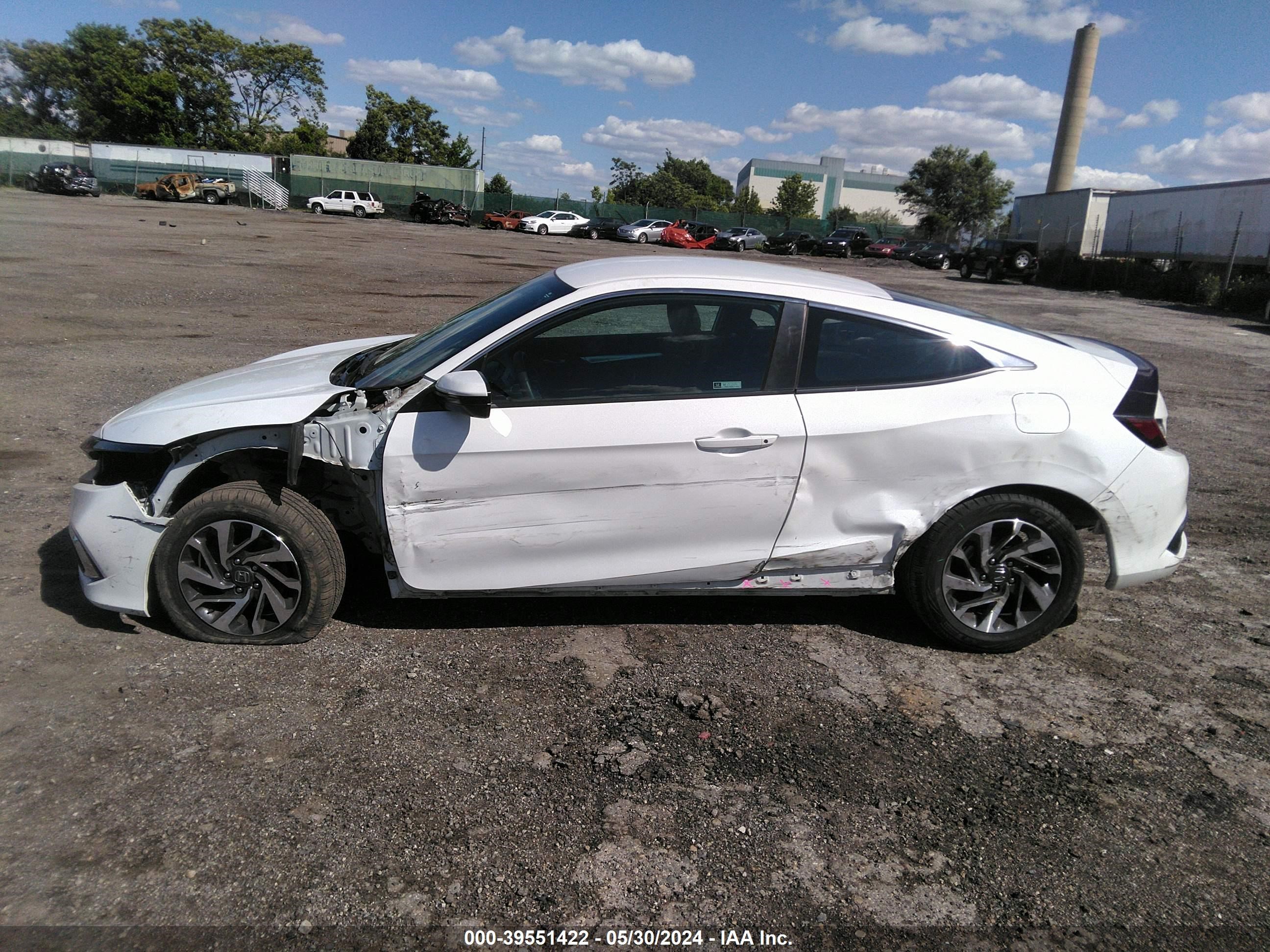 Photo 5 VIN: 2HGFC4B62KH306482 - HONDA CIVIC 