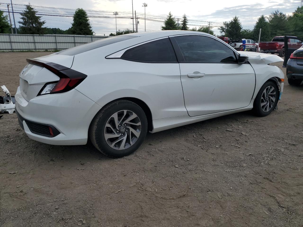 Photo 2 VIN: 2HGFC4B69KH300520 - HONDA CIVIC 