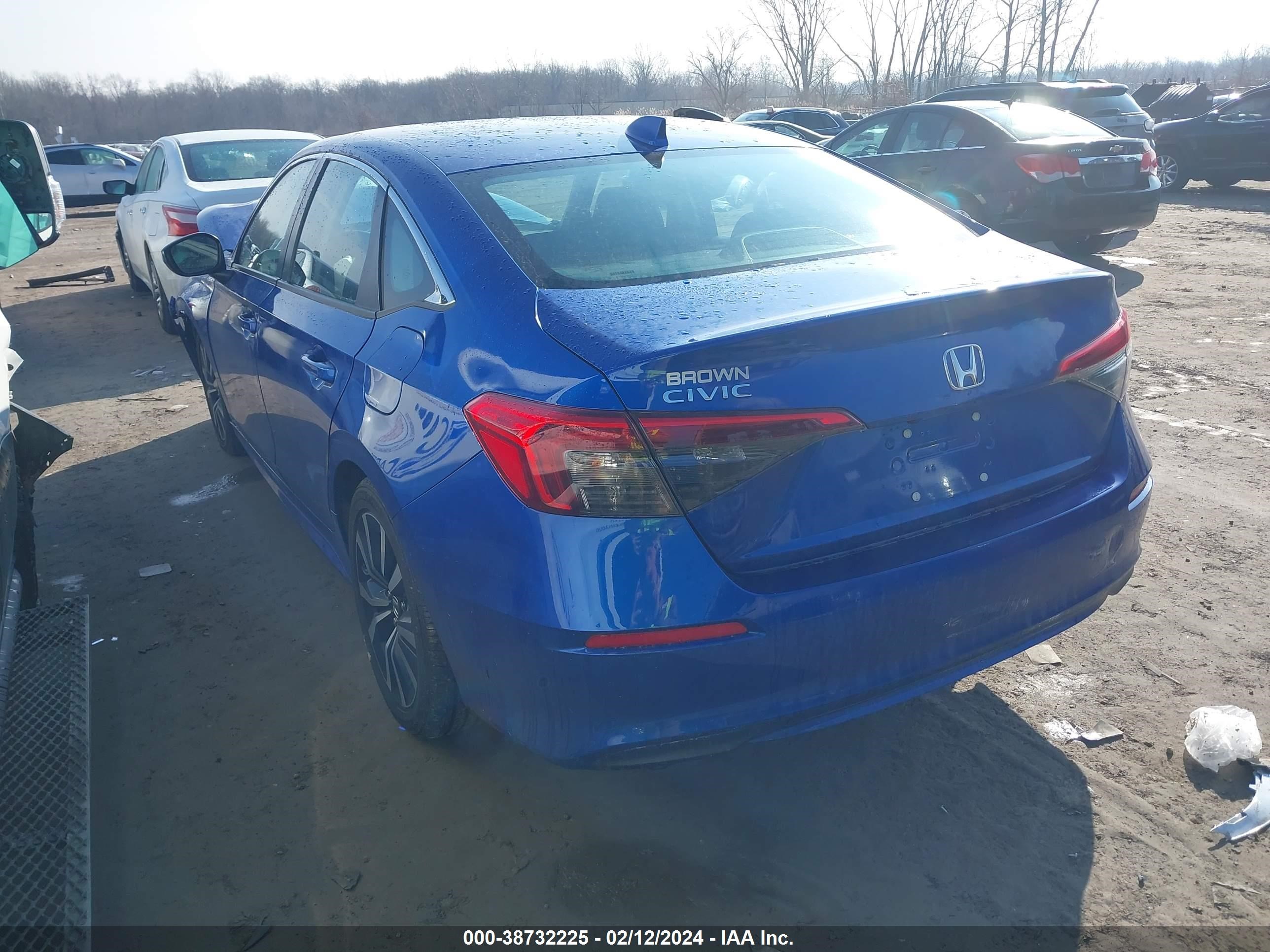 Photo 2 VIN: 2HGFE1F70PH311151 - HONDA CIVIC 