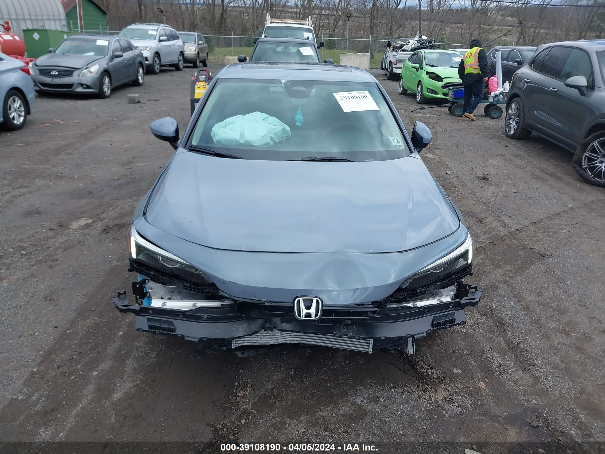 Photo 11 VIN: 2HGFE1F70RH308639 - HONDA CIVIC 