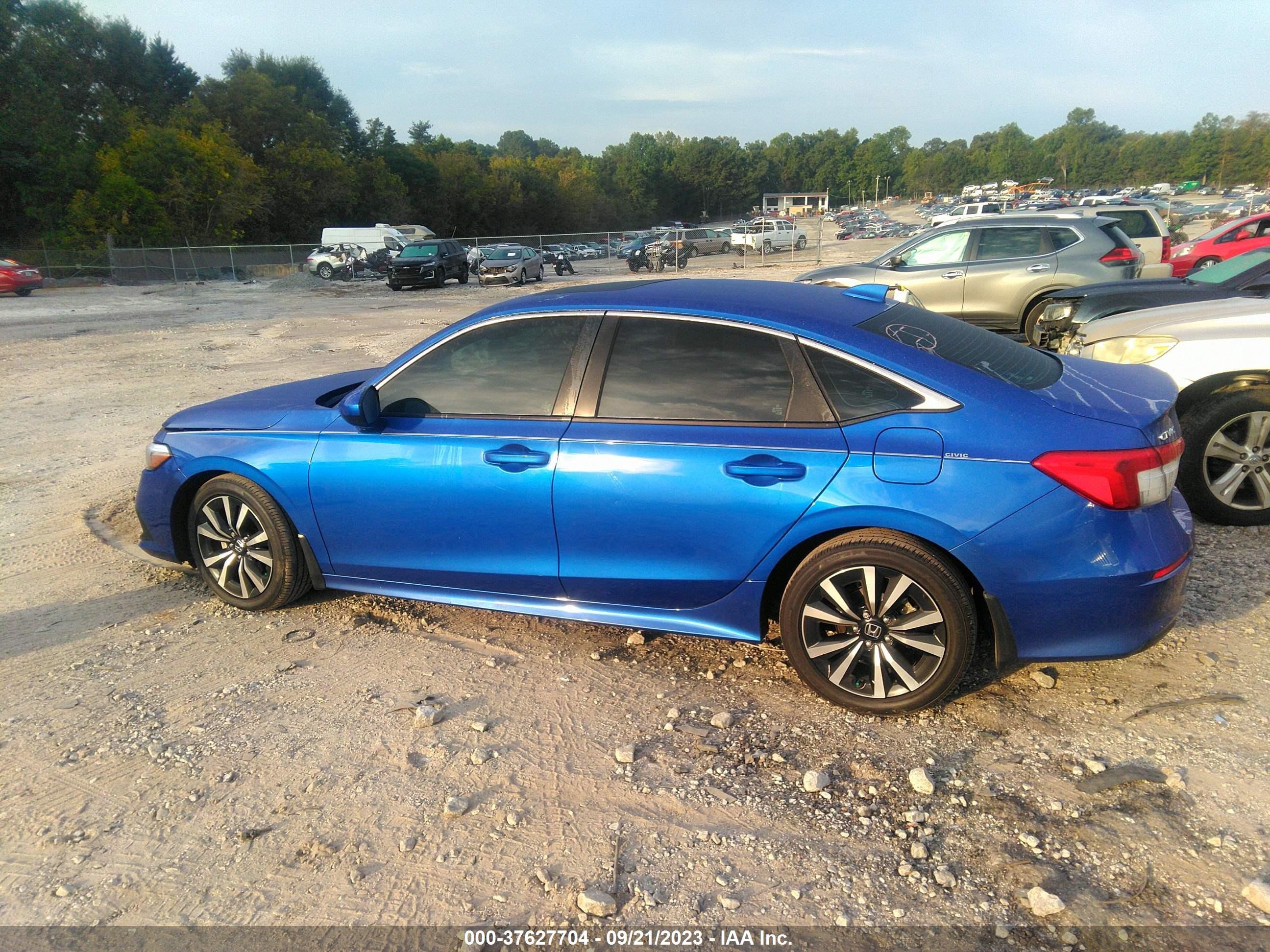 Photo 13 VIN: 2HGFE1F7XNH304124 - HONDA CIVIC 