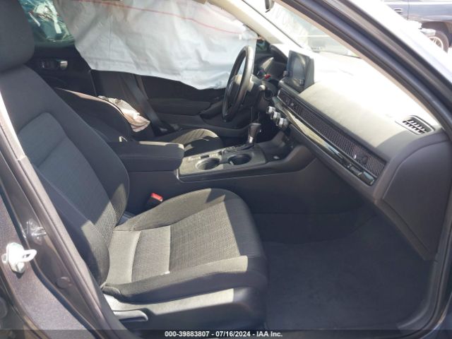 Photo 4 VIN: 2HGFE1F7XNH319139 - HONDA CIVIC 