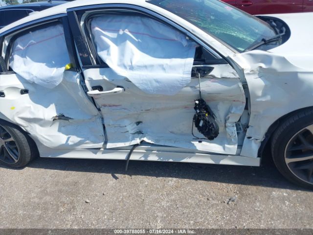 Photo 5 VIN: 2HGFE1F94NH303276 - HONDA CIVIC 