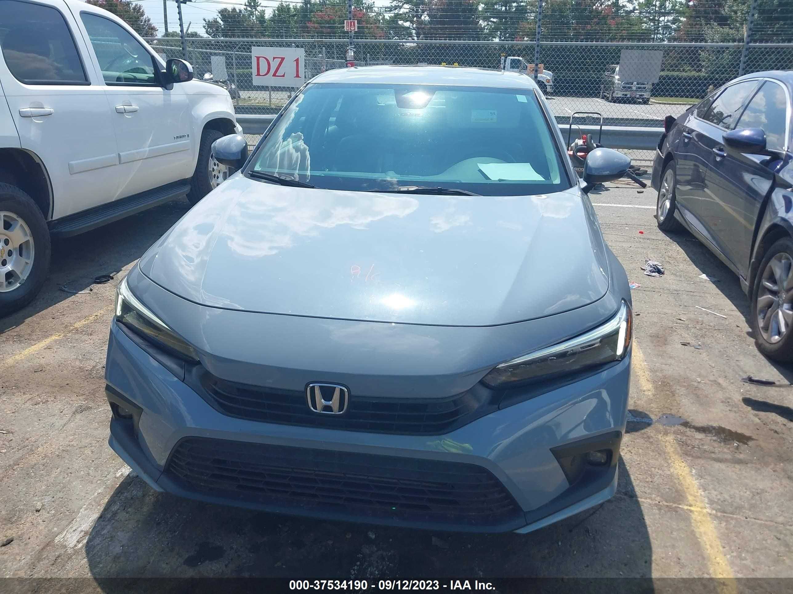 Photo 11 VIN: 2HGFE1F98NH313616 - HONDA CIVIC 