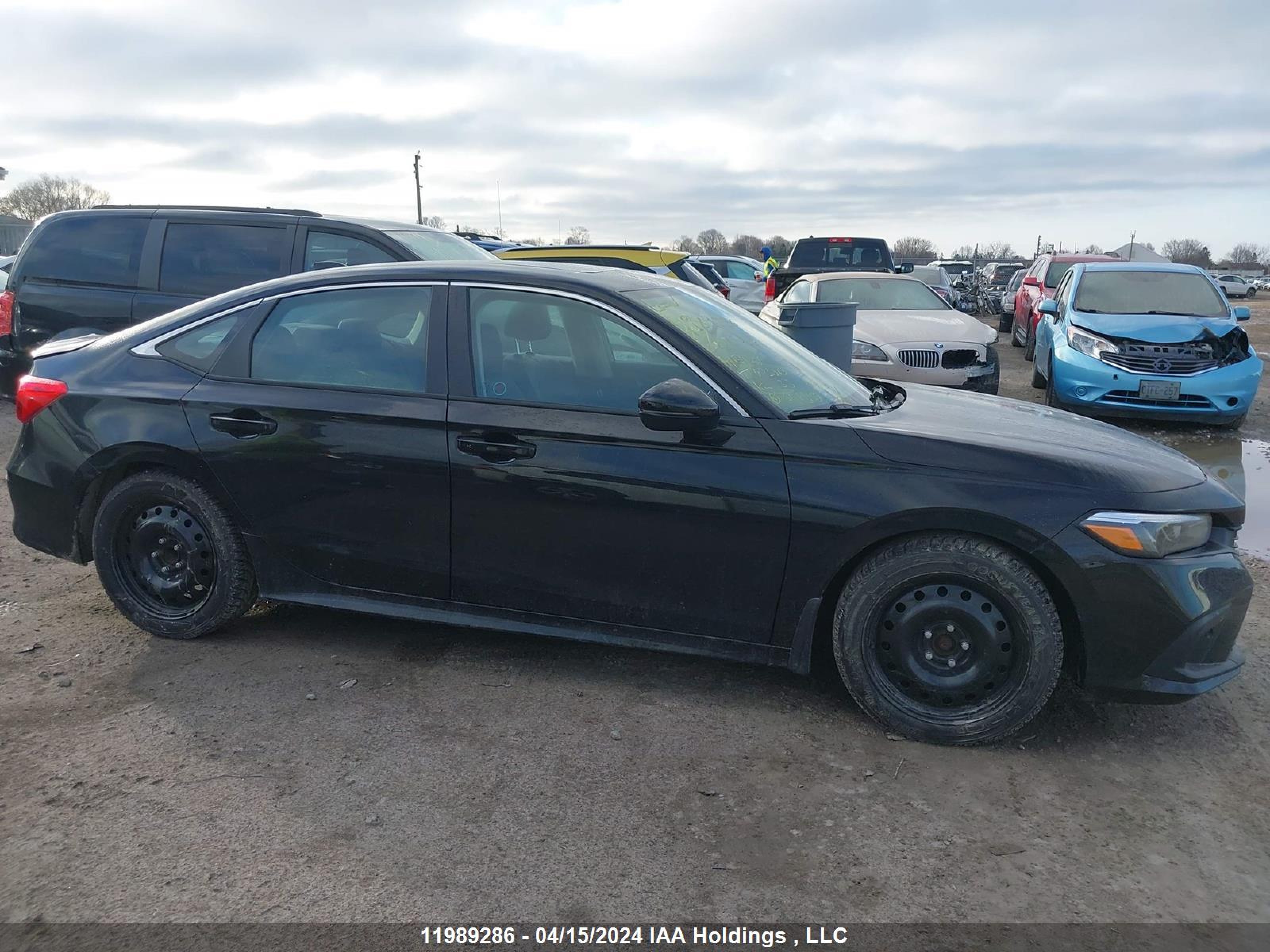 Photo 12 VIN: 2HGFE1F9XNH003063 - HONDA CIVIC 