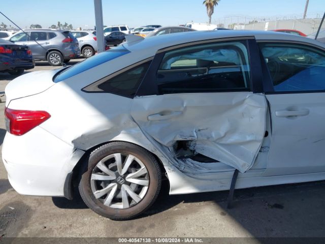 Photo 5 VIN: 2HGFE2F21NH522981 - HONDA CIVIC 