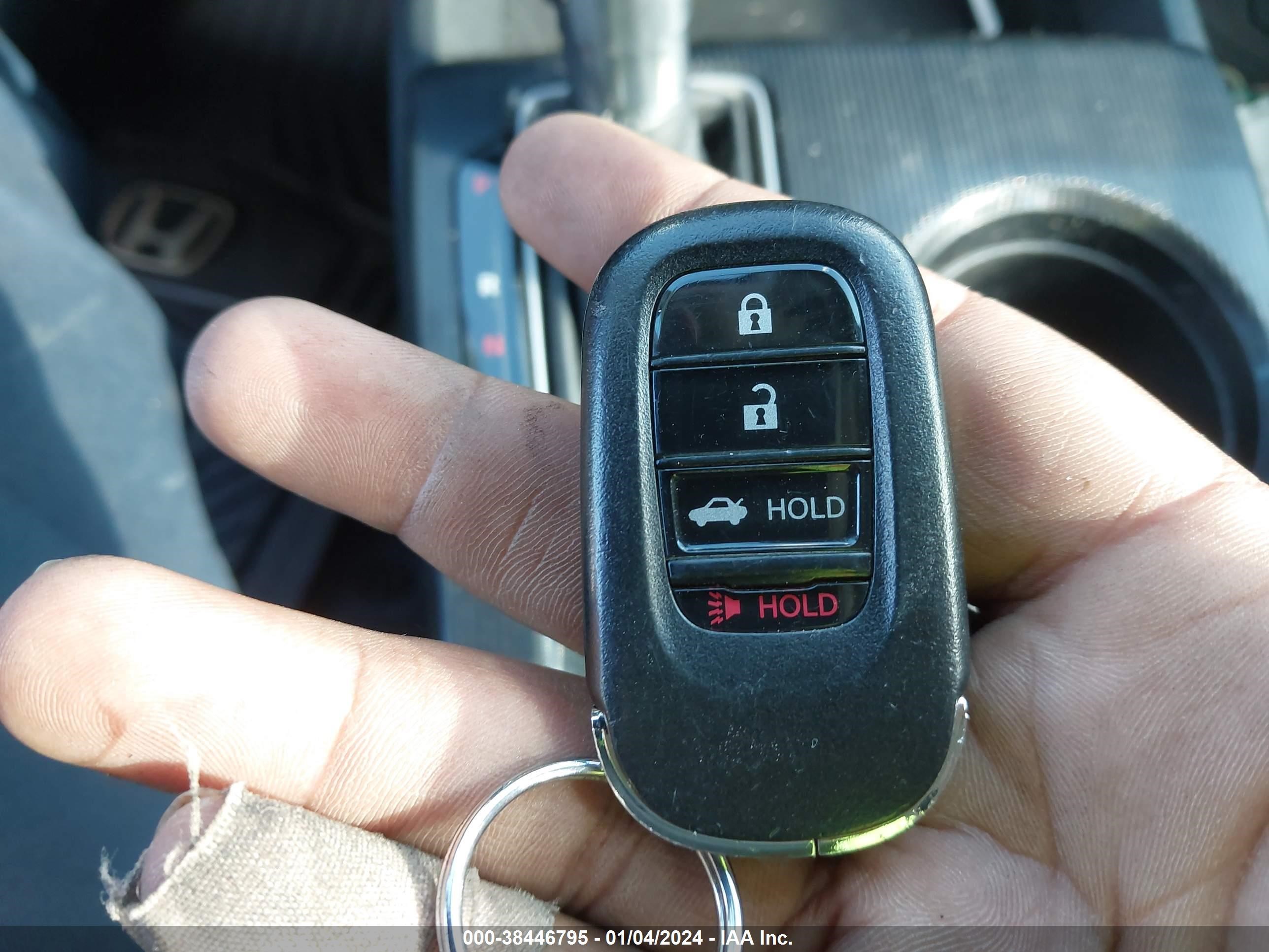 Photo 10 VIN: 2HGFE2F24NH509500 - HONDA CIVIC 