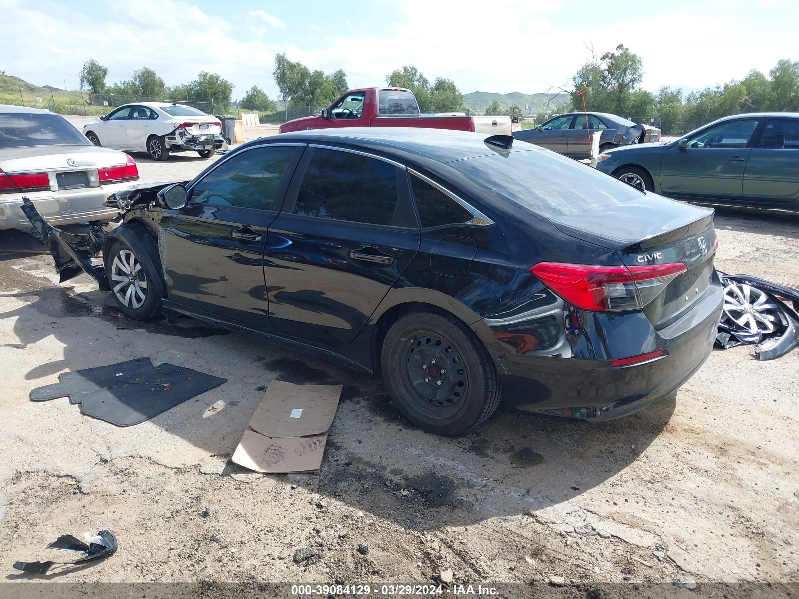 Photo 2 VIN: 2HGFE2F26NH532440 - HONDA CIVIC 