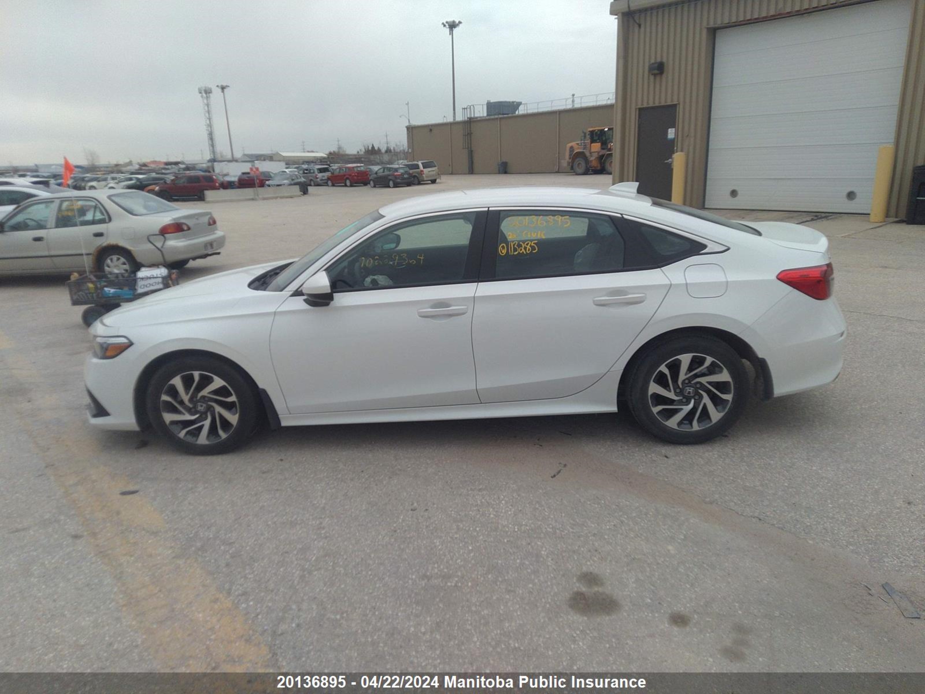 Photo 13 VIN: 2HGFE2F27NH113285 - HONDA CIVIC 