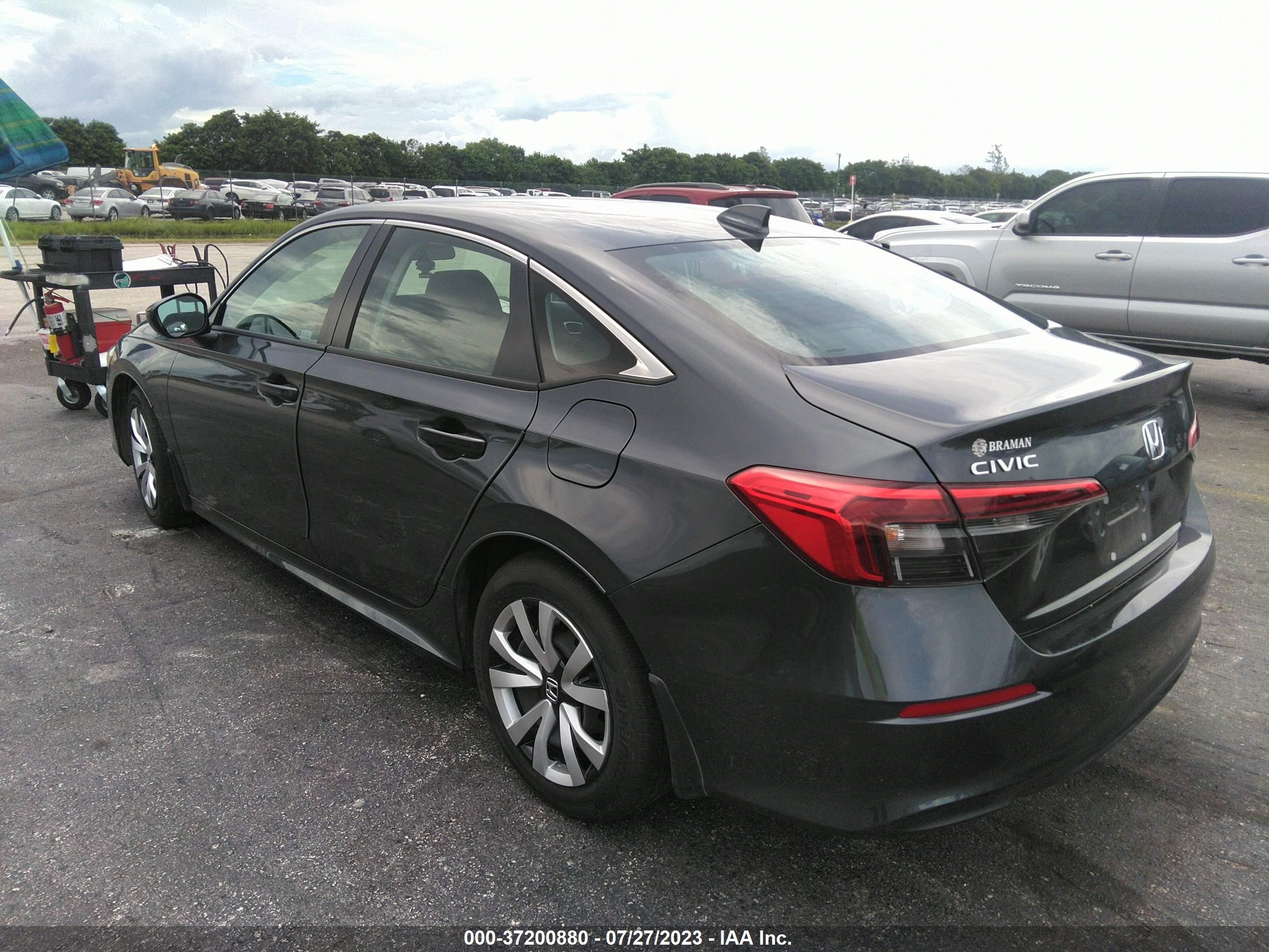 Photo 2 VIN: 2HGFE2F2XPH537725 - HONDA CIVIC 