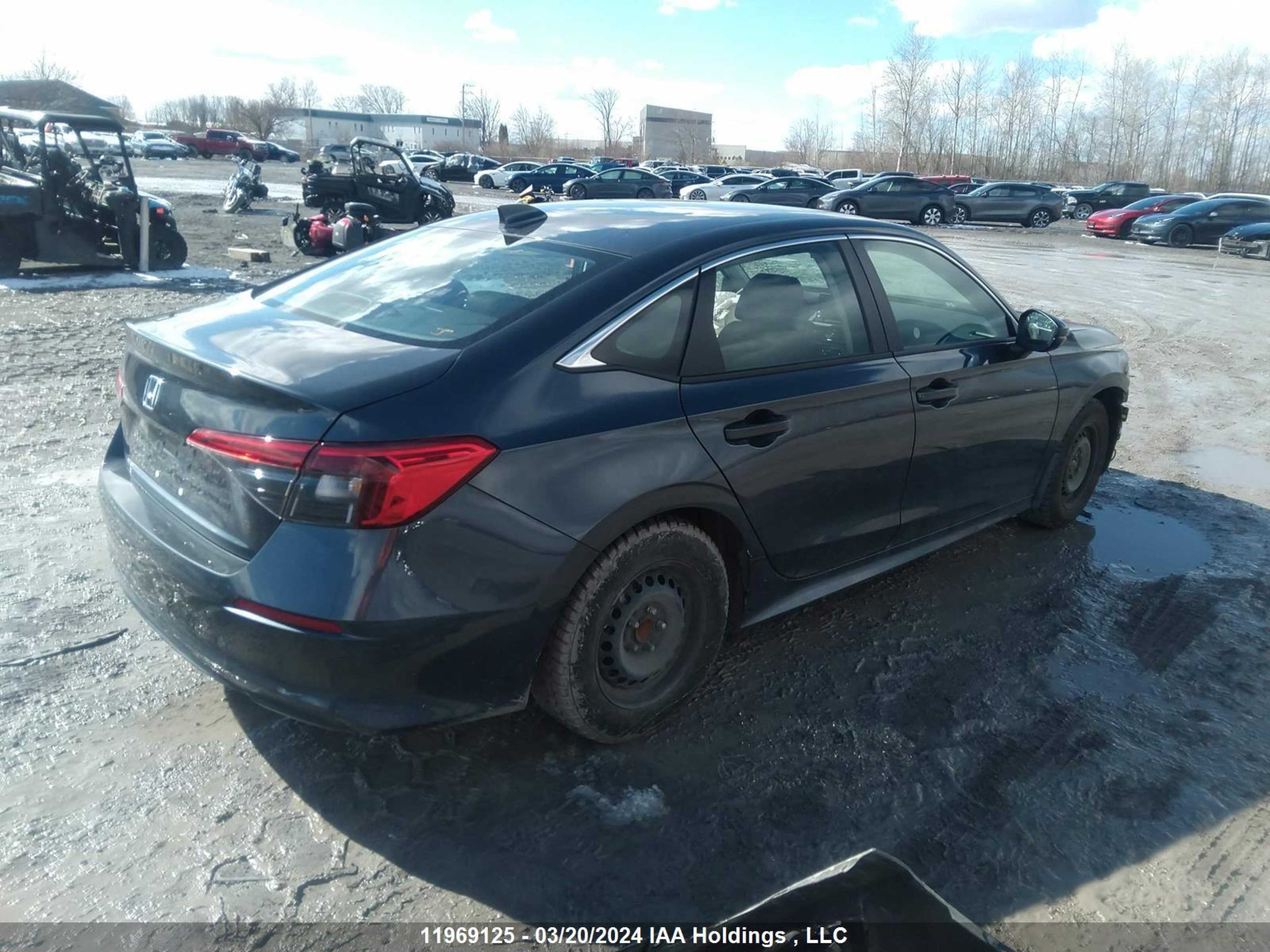 Photo 3 VIN: 2HGFE2F32PH103615 - HONDA CIVIC 