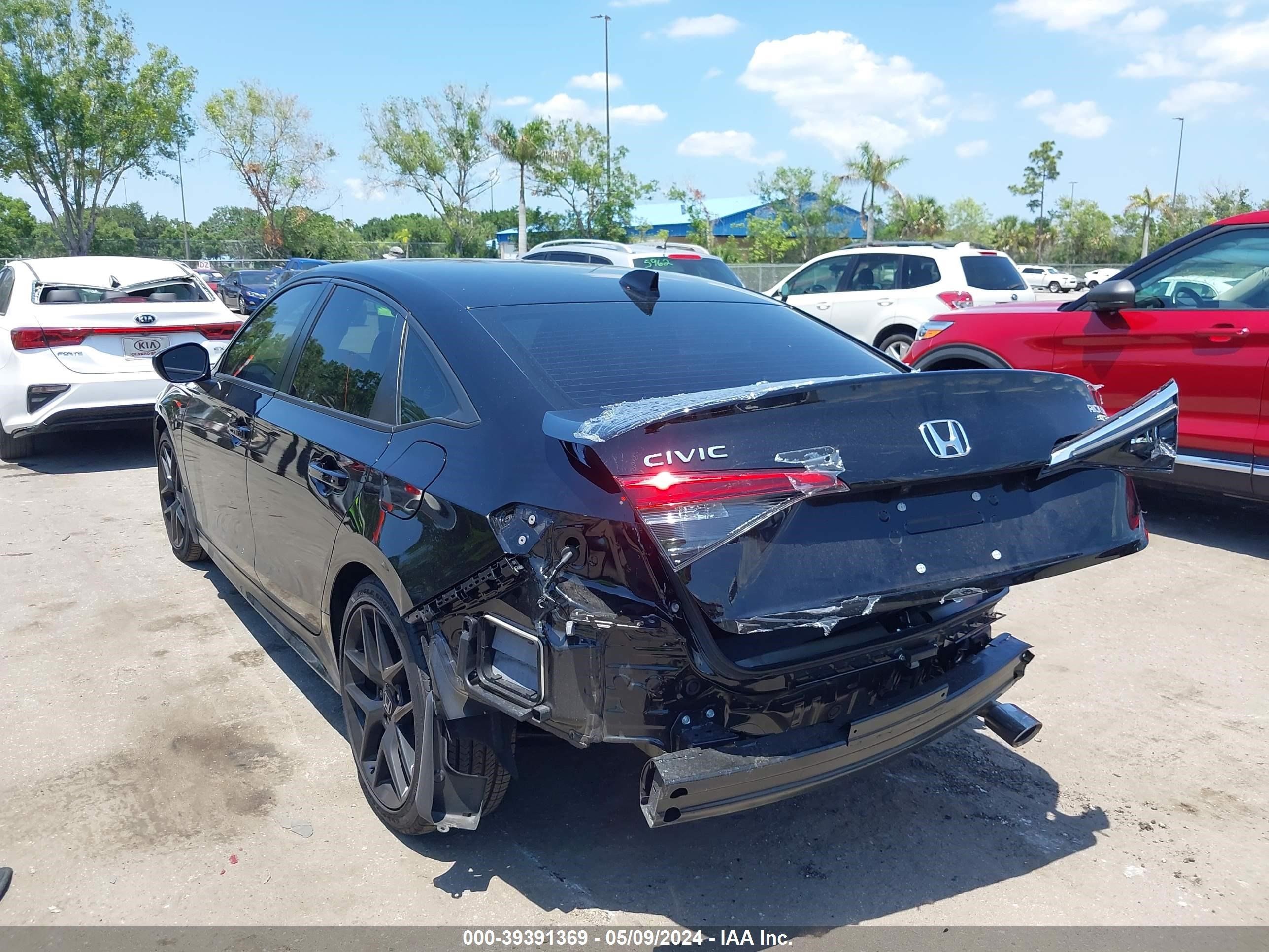 Photo 2 VIN: 2HGFE2F50RH549637 - HONDA CIVIC 