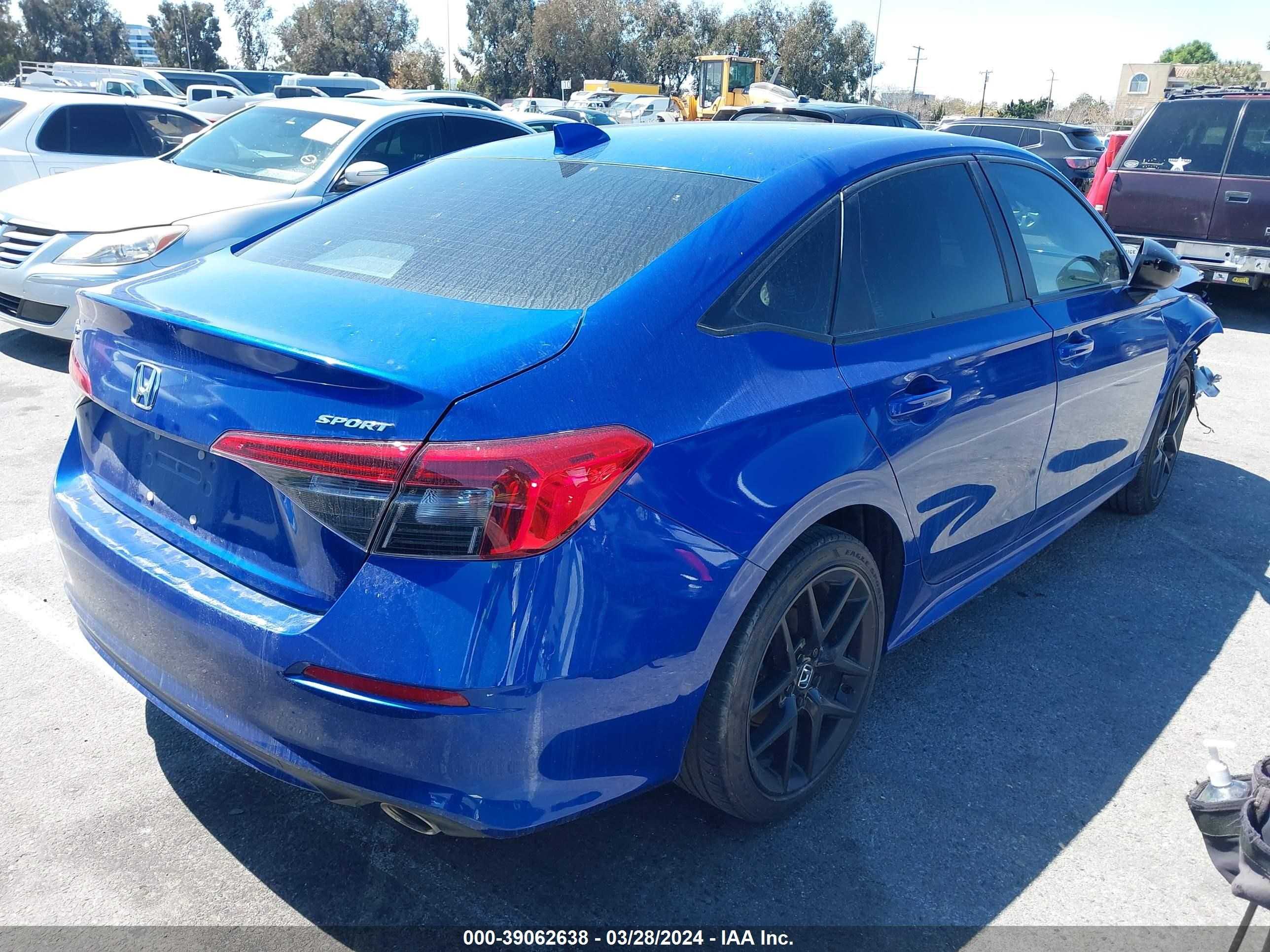 Photo 3 VIN: 2HGFE2F51NH535384 - HONDA CIVIC 