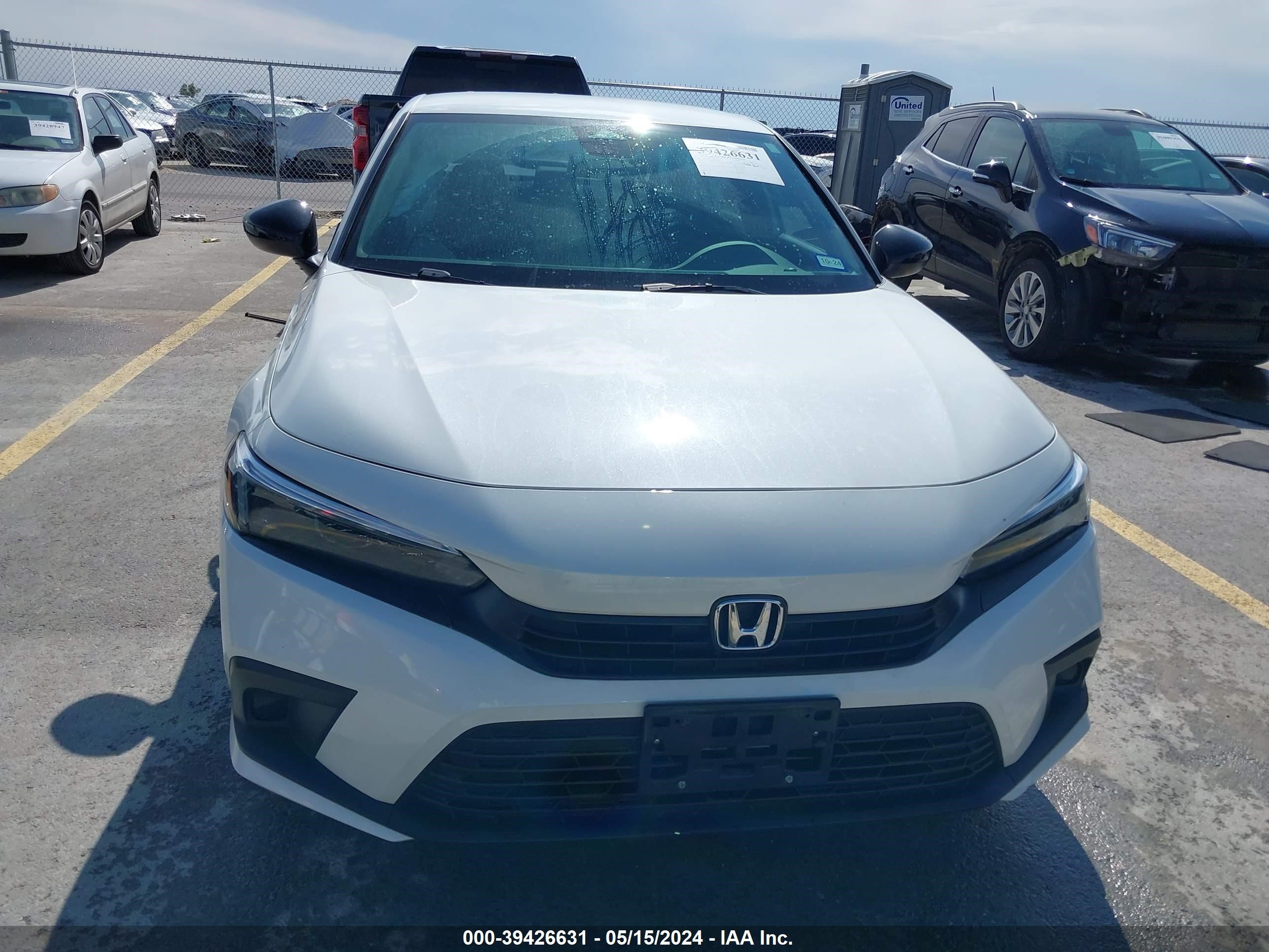 Photo 11 VIN: 2HGFE2F51NH602808 - HONDA CIVIC 