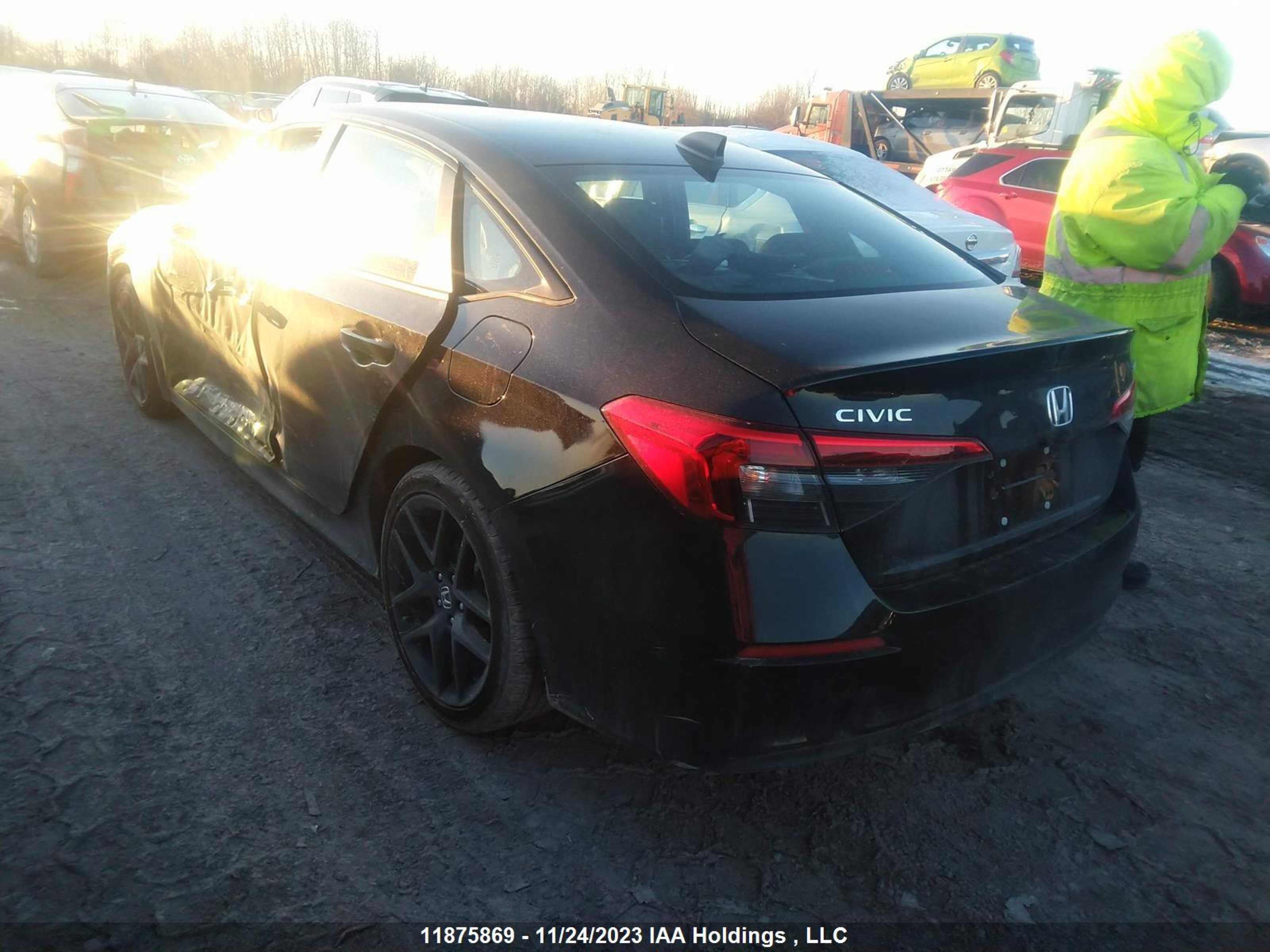 Photo 2 VIN: 2HGFE2F51RH101519 - HONDA CIVIC 