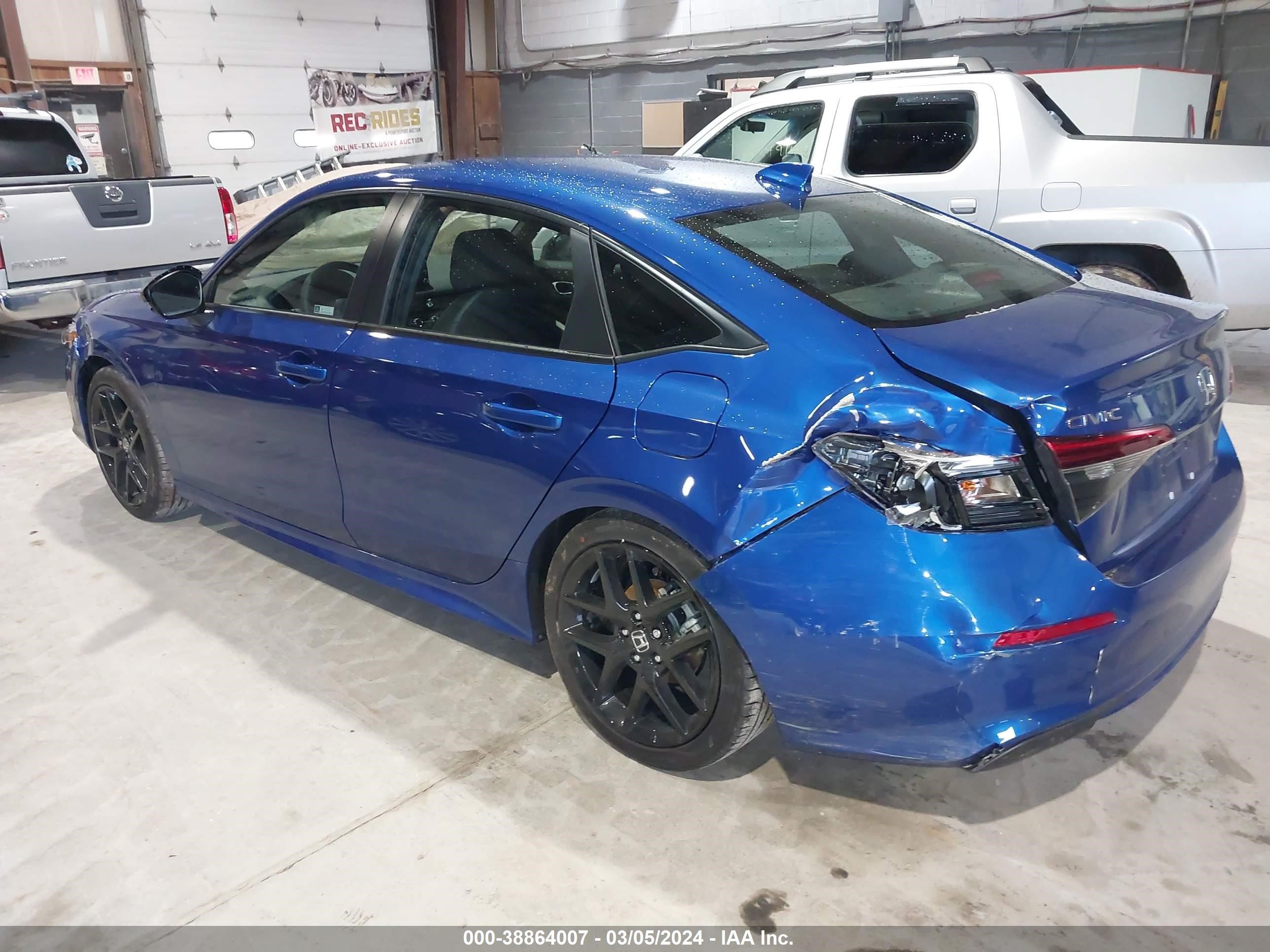 Photo 2 VIN: 2HGFE2F51RH544057 - HONDA CIVIC 