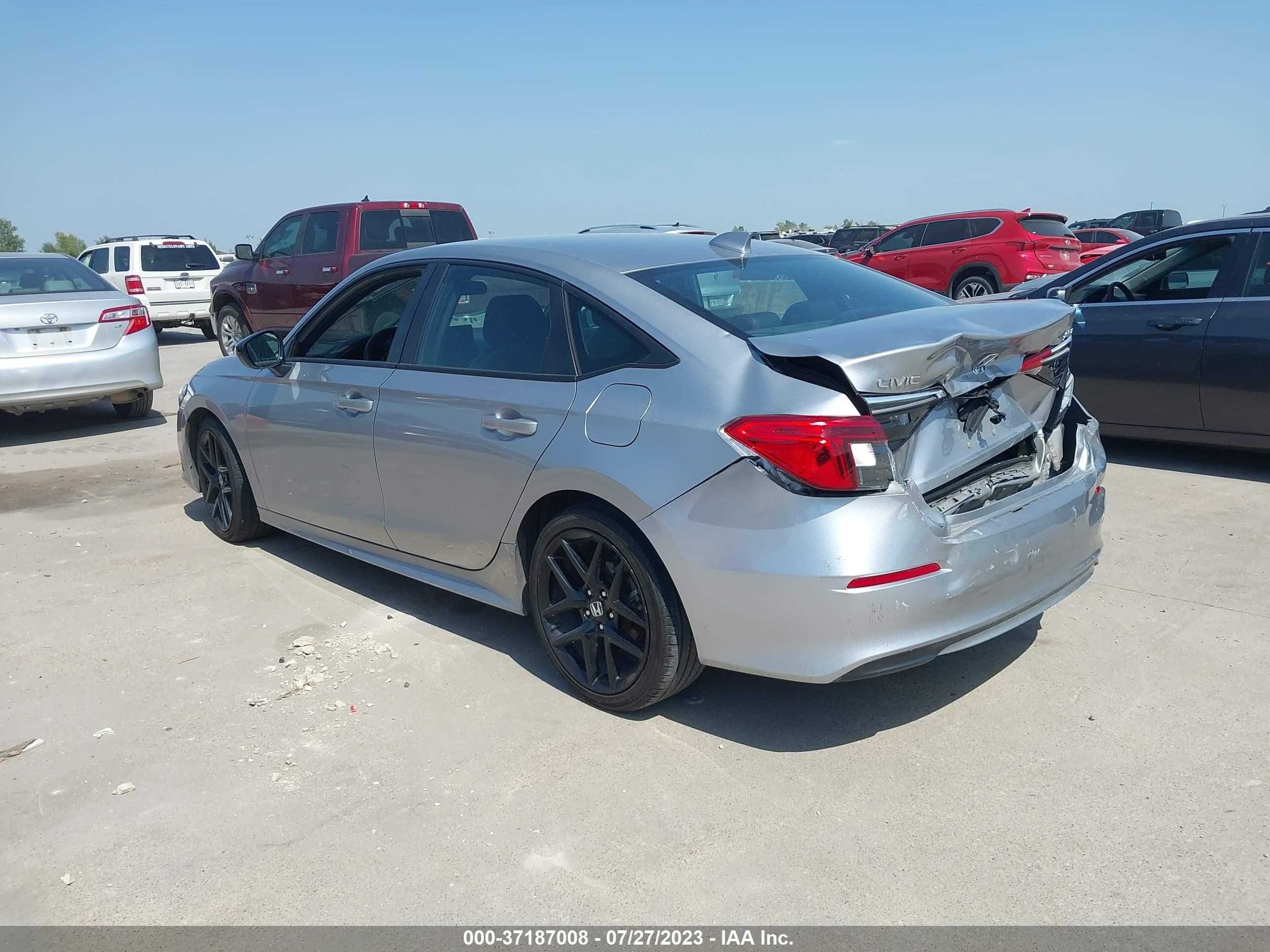 Photo 2 VIN: 2HGFE2F53NH506176 - HONDA CIVIC 