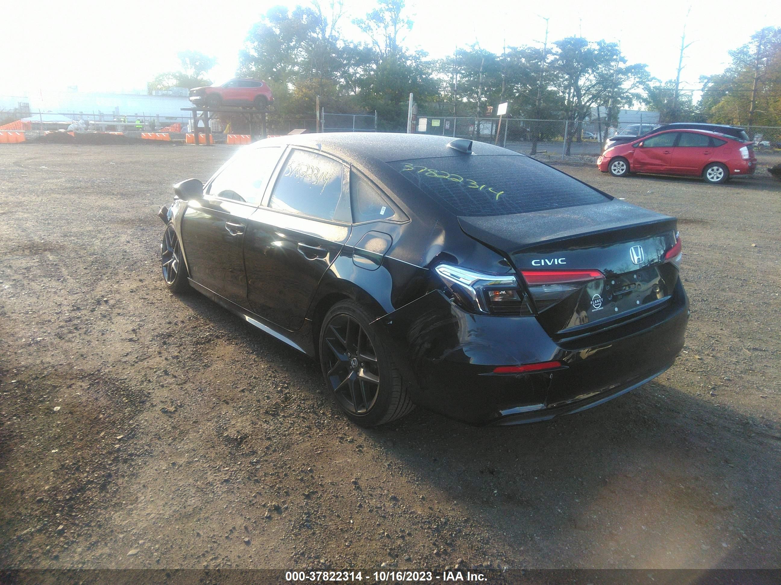 Photo 2 VIN: 2HGFE2F56PH537988 - HONDA CIVIC 