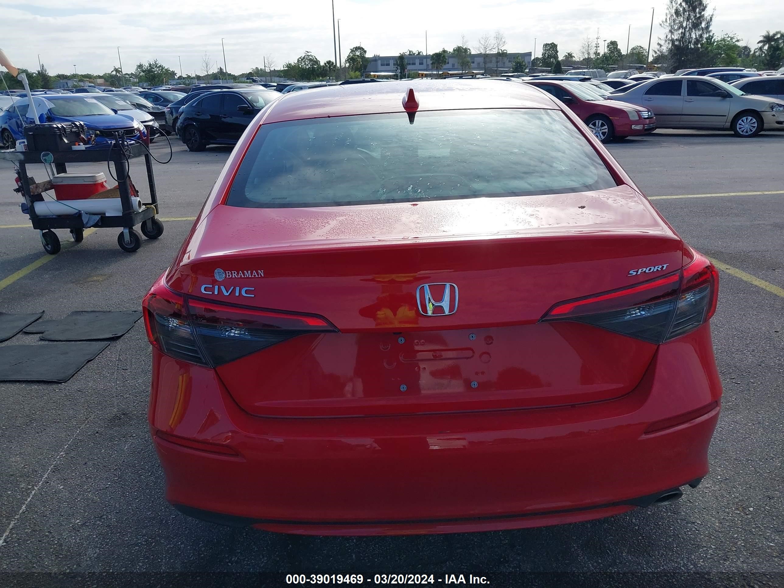 Photo 15 VIN: 2HGFE2F56RH506713 - HONDA CIVIC 